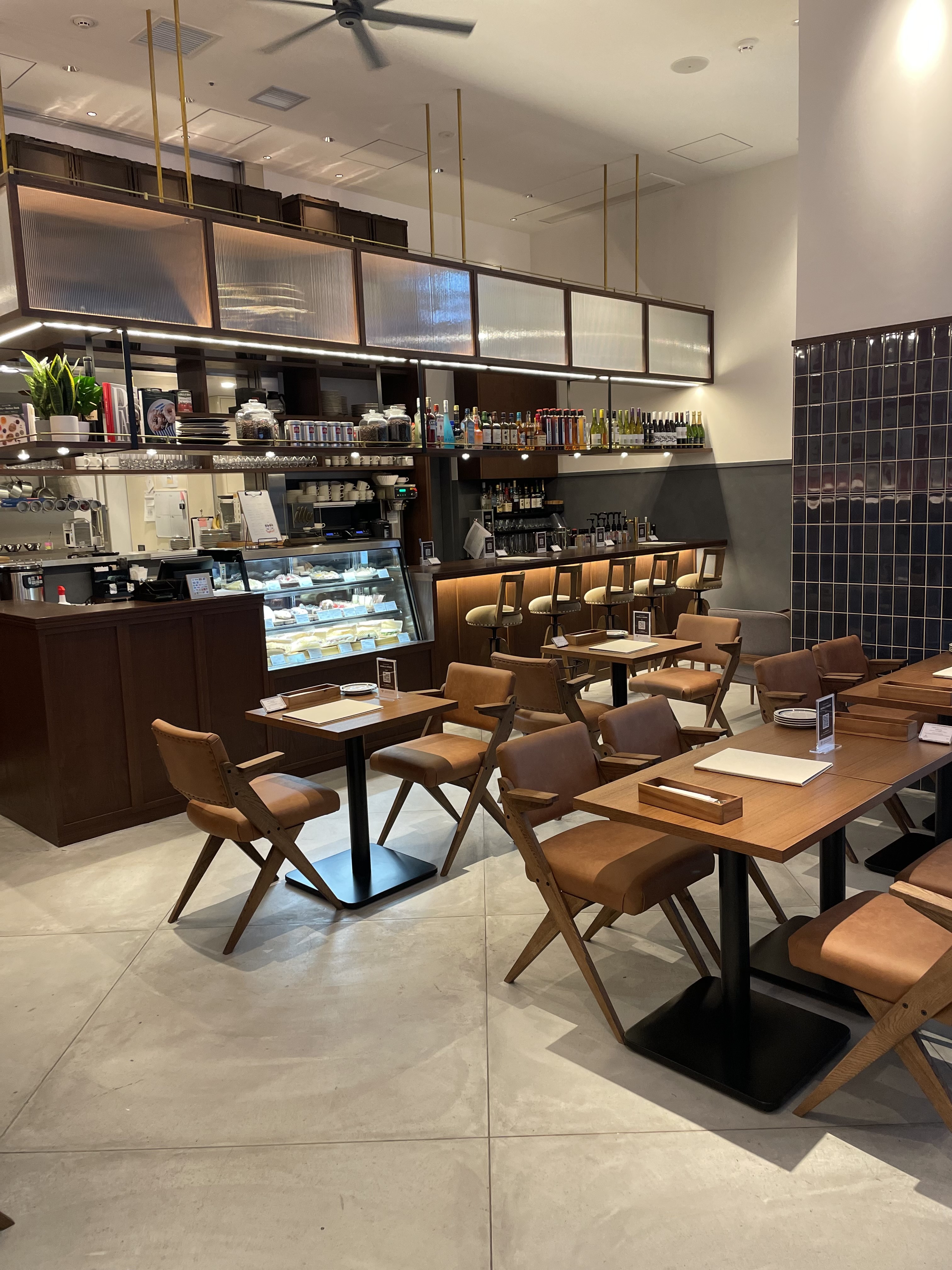 5．周辺のおすすめカフェ